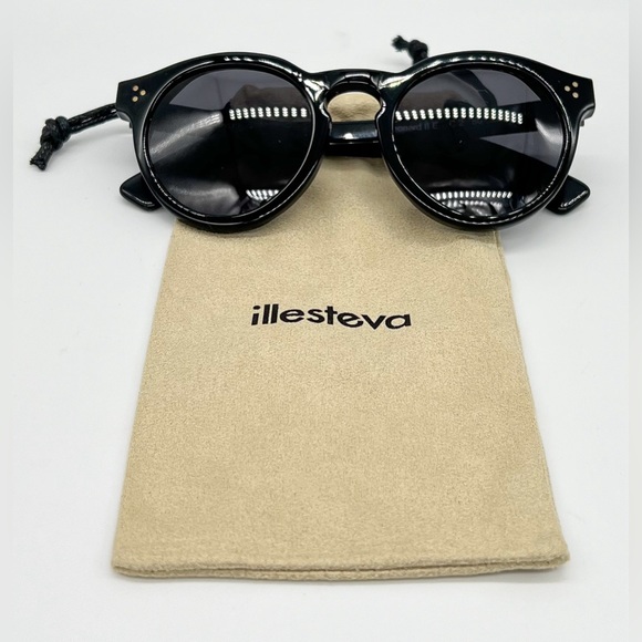 NWT illesteva Black Sunglasses Leonard II E
Made in France - Picture 7 of 10